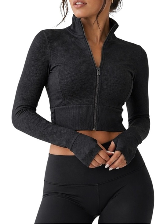 Love Poem Jackets & Blazers - NEW Love Poem Black Cropped Active Jacket Womens Medium Zip Thumbholes Athletic